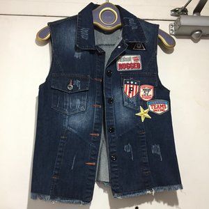 VINTAGE AMAZING DISTRESSED DENIM VESTS SIZE M